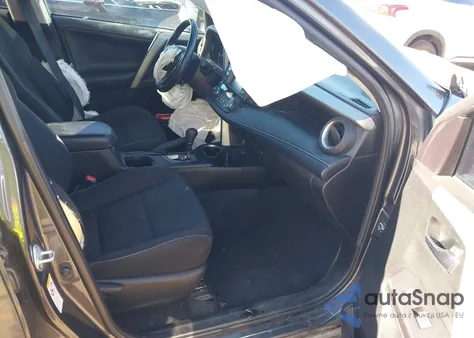 2018 Toyota Rav4 Xle from USA, damaged, VIN 2T3RFREV6JW783868